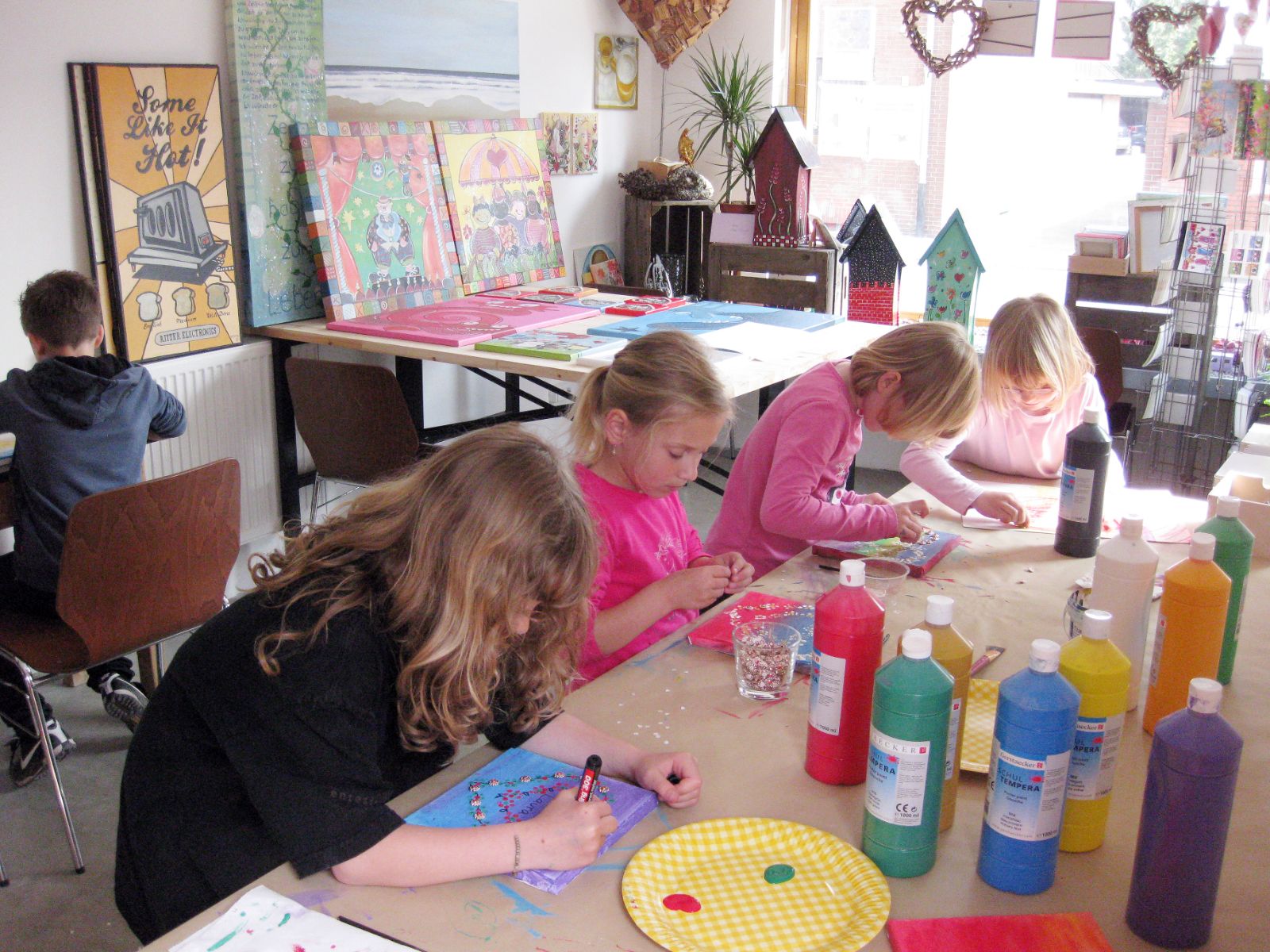 Malkurse für Kinder, kreative Kindergeburtstage und Workshops — Eindruck 2